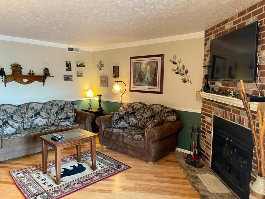 Relaxing Mountain Condo In Gatlinburg With City View ! Extérieur photo